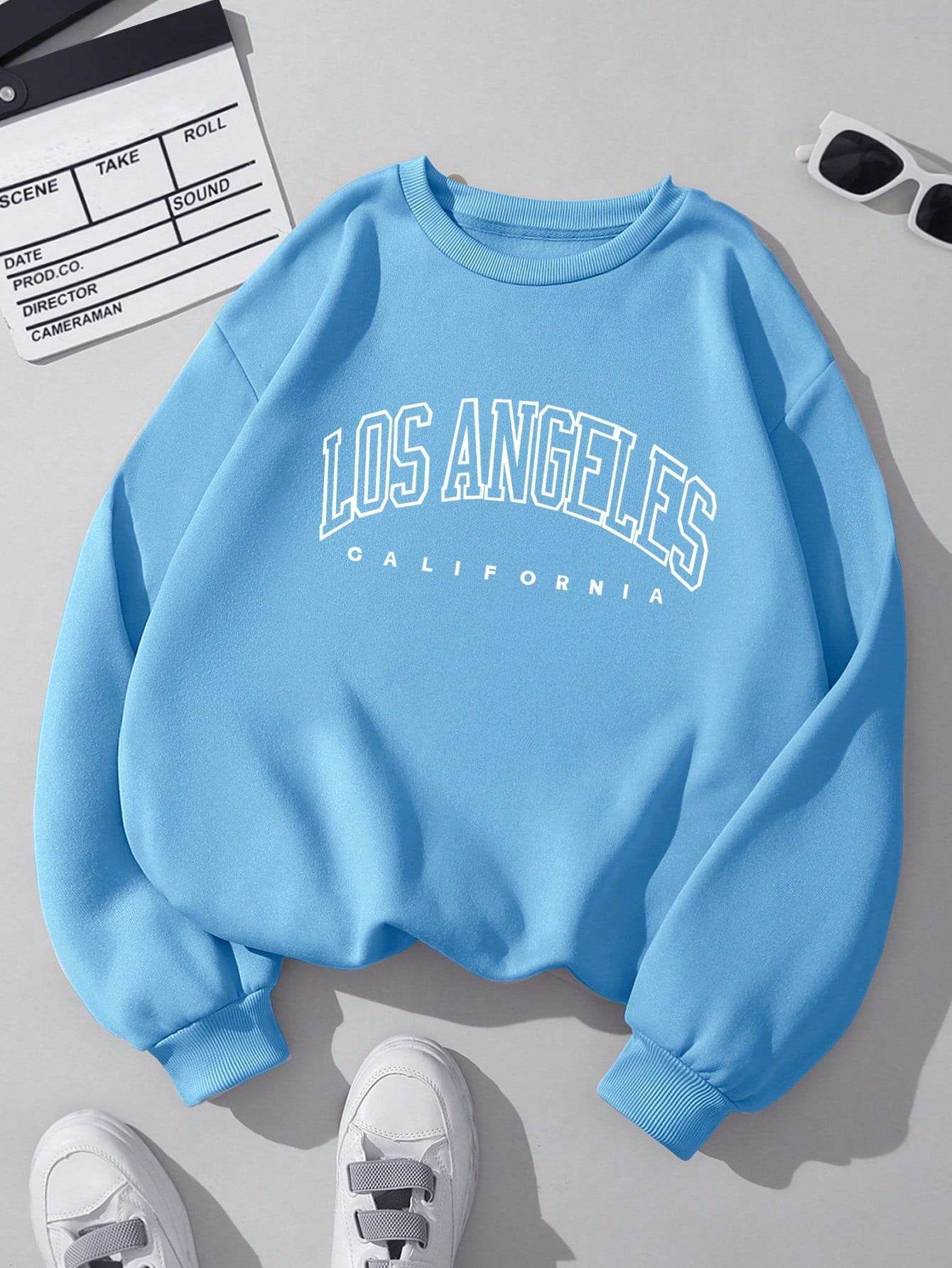 INAWLY women's blue letter print sweatshirt front view