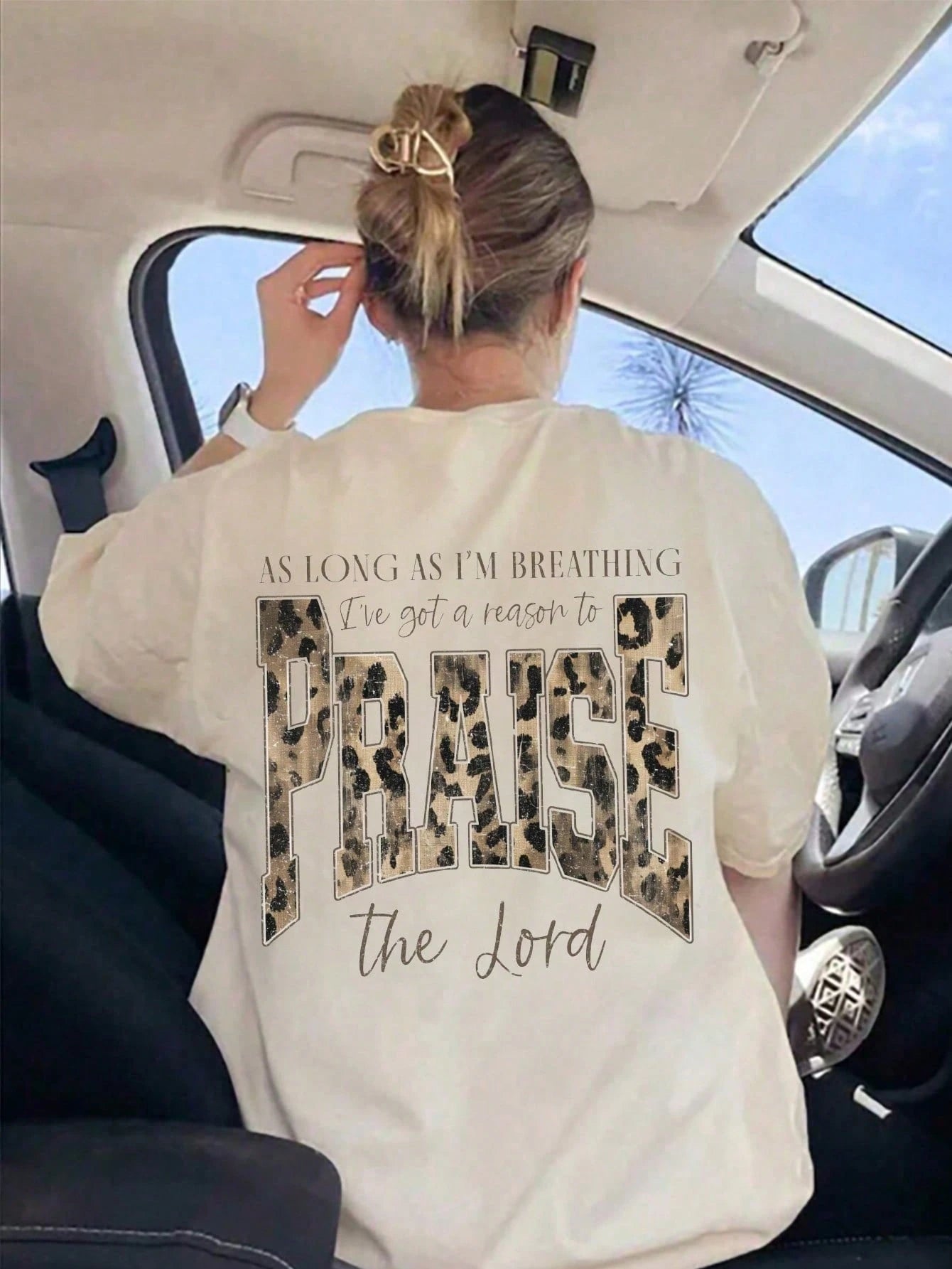 Praise The Lord leopard graphic t-shirt in a plus size casual round neck short sleeve style for women